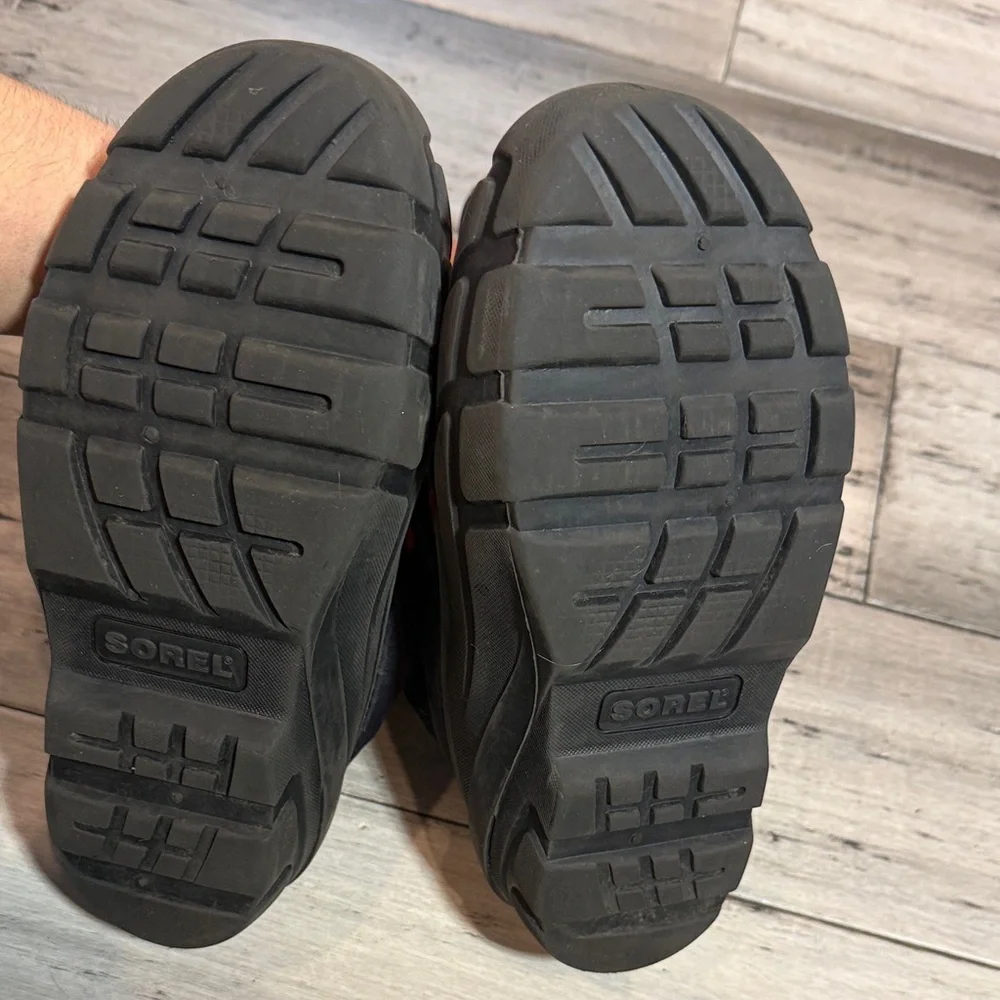 Sorel Men  Black Winter Boots with Red Accents